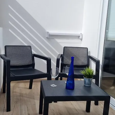 Apartamento B-rent Digital Zen 2 *
